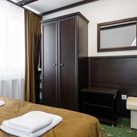 парламент, Holiday home Yablunytsya