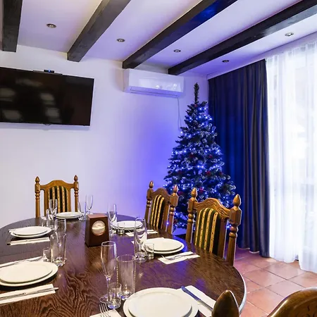 парламент, Holiday home Yablunytsya