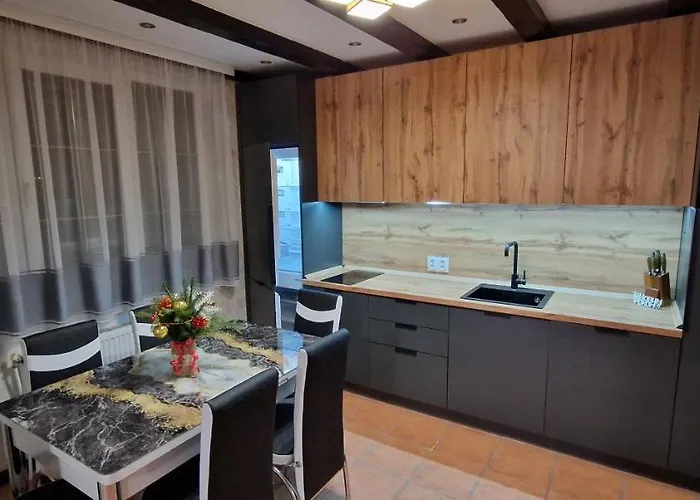 Tatil Evi парламент,
