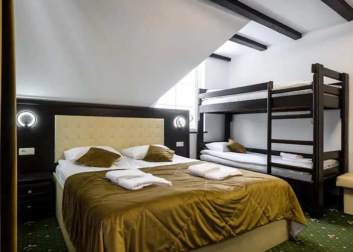 Tatil Evi парламент,