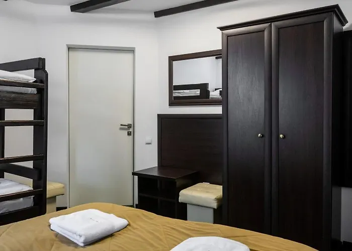 Tatil Evi парламент, *