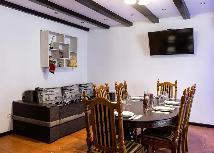 Tatil Evi парламент,