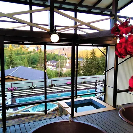 Tatil Evi парламент,